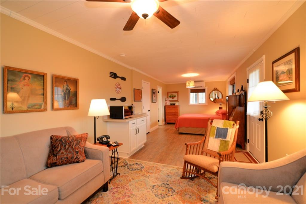 696 Lick Log Road Sylva, NC 28779 - Photo 9 of 32