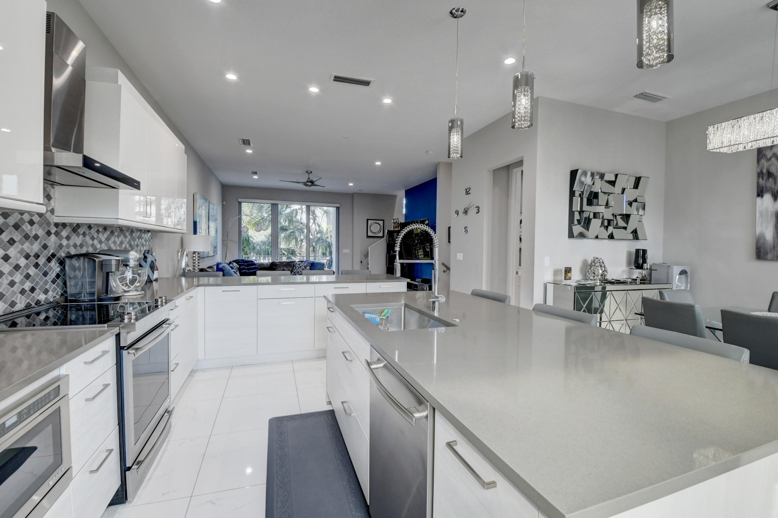 1821 Northwest 40th Drive Boca Raton, FL 33431 - Photo 18 of 55 DSC_4849_50_51_52_53