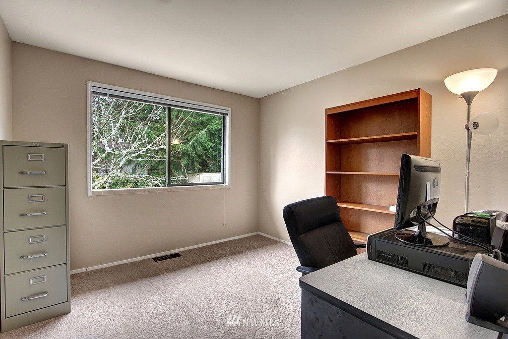 18441 134th Avenue Southeast Renton, WA 98058 - Photo 15 of 25 Gallery Image 15