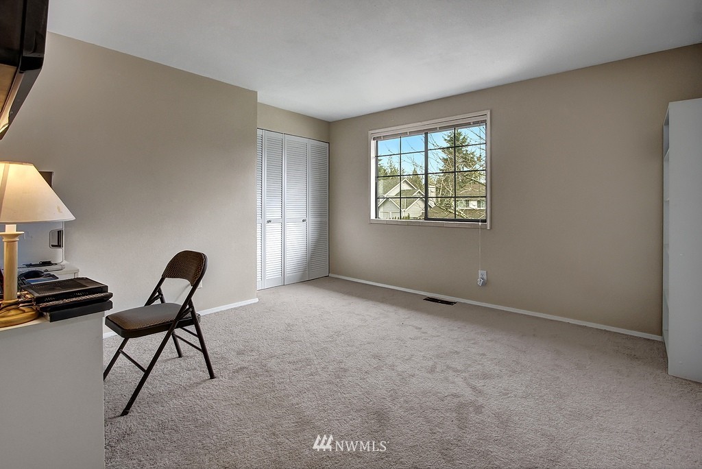 18441 134th Avenue Southeast Renton, WA 98058 - Photo 17 of 25 Gallery Image 17