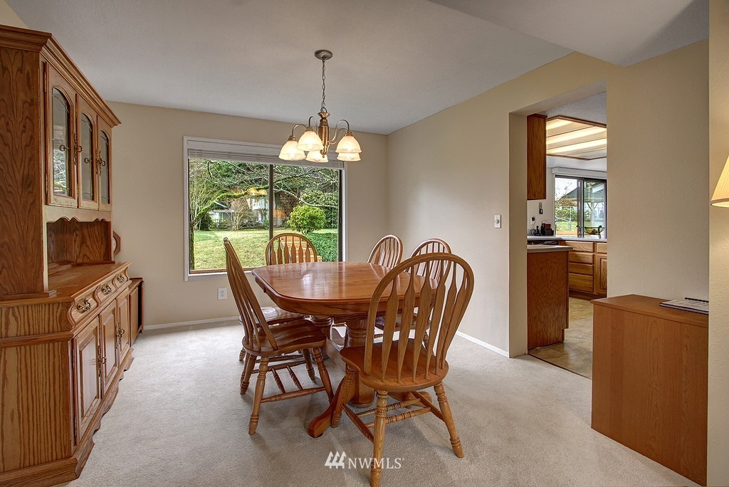 18441 134th Avenue Southeast Renton, WA 98058 - Photo 5 of 25 Gallery Image 5