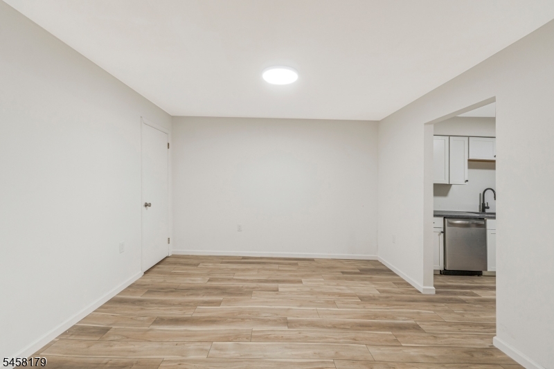 76 Farm Road, Unit O Hillsborough, NJ 08844 - Photo 15 of 38 Gallery Image 15