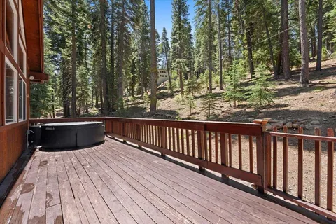 $999,000 | 12480 Rainbow Drive, Truckee, CA 96161