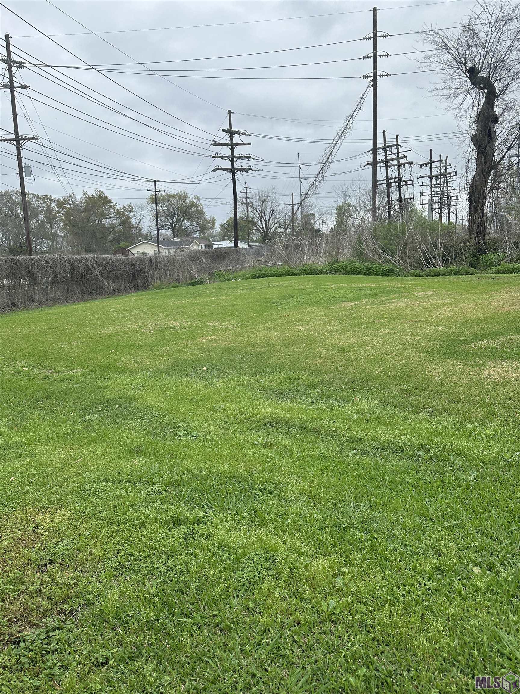 322 Patterson Street Houma, LA 70363 - Photo 1 of 3