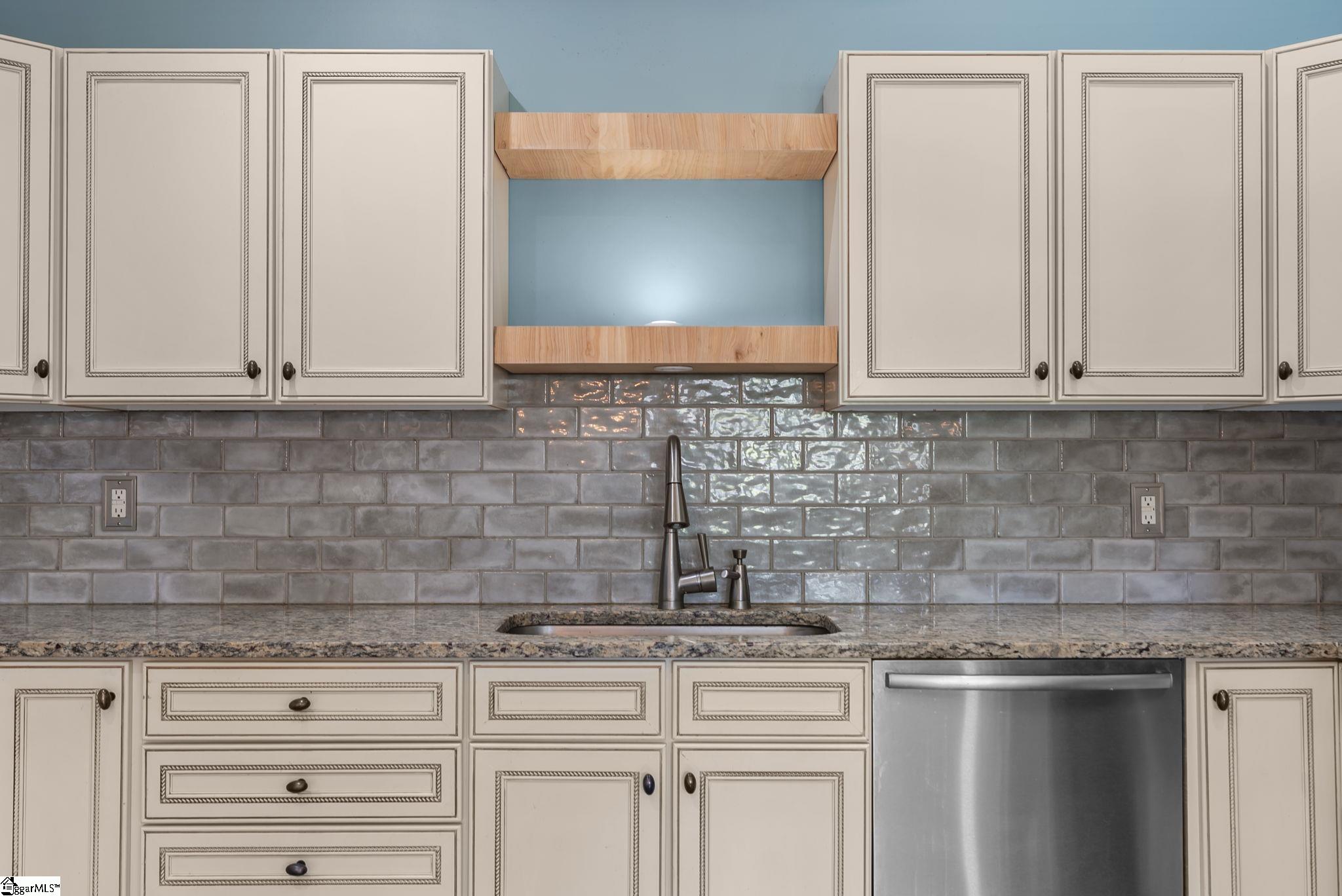 1440 State Rd S-42-770 Campobello, SC 29322 - Photo 7 of 31