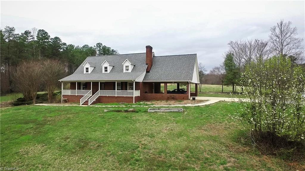 1435 Stewart Road Walnut Cove, NC 27052 - Photo 2 of 30 Gallery Image 2