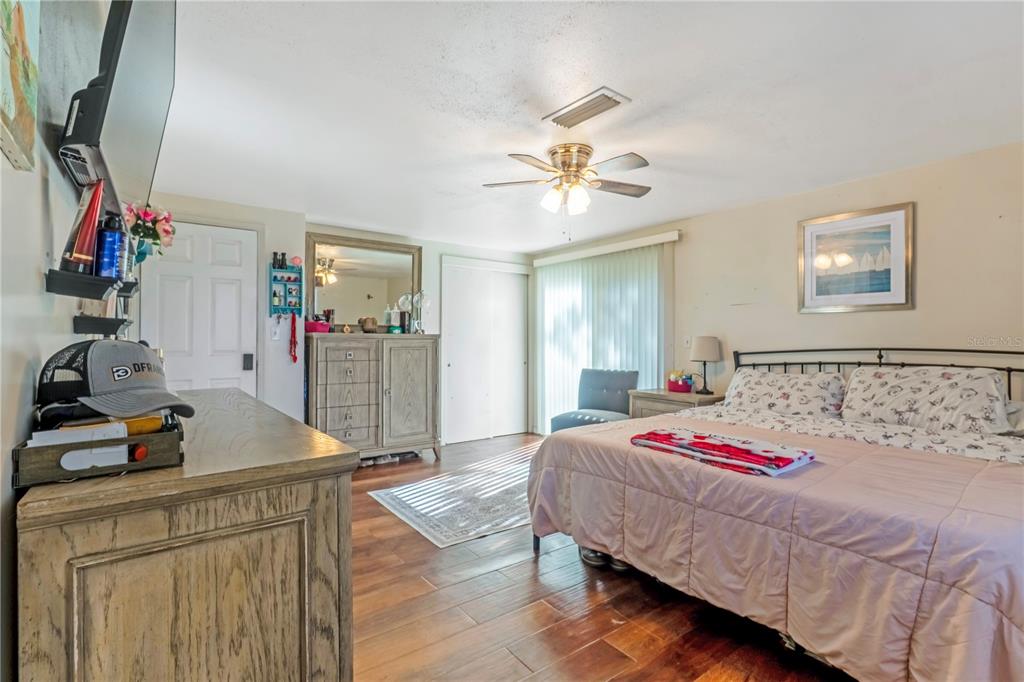 246 Angeles Road DeBary, FL 32713 - Photo 14 of 32 Gallery Image 14