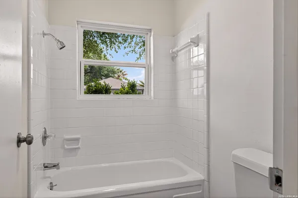 $875 | 600 Gentleman Road, Unit 3, San Antonio, TX 78201