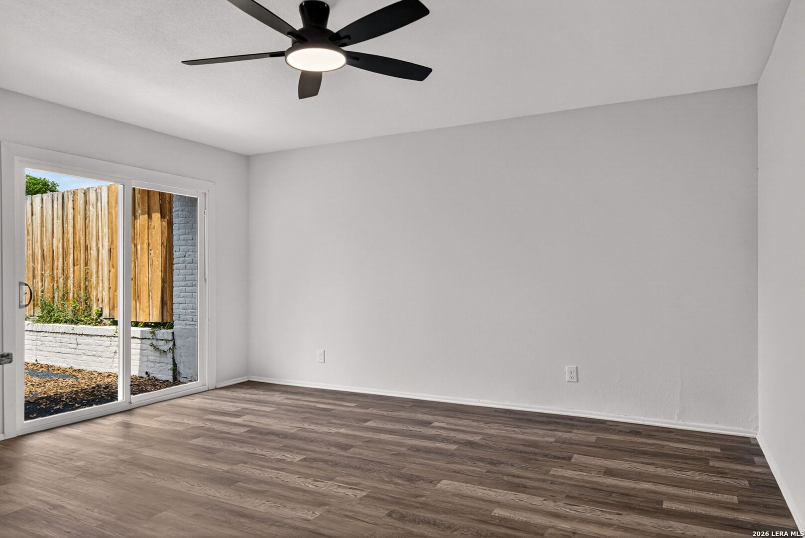 600 Gentleman Road, Unit 3 San Antonio, TX 78201 - Photo 3 of 15