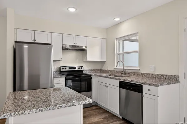 $875 | 600 Gentleman Road, Unit 3, San Antonio, TX 78201