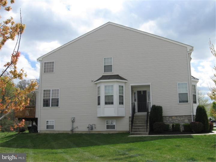 139 Castleton Road Delran, NJ 08075 - Photo 2 of 22 Exterior Side