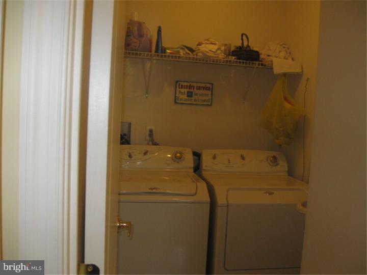 139 Castleton Road Delran, NJ 08075 - Photo 20 of 22 Laundry Room