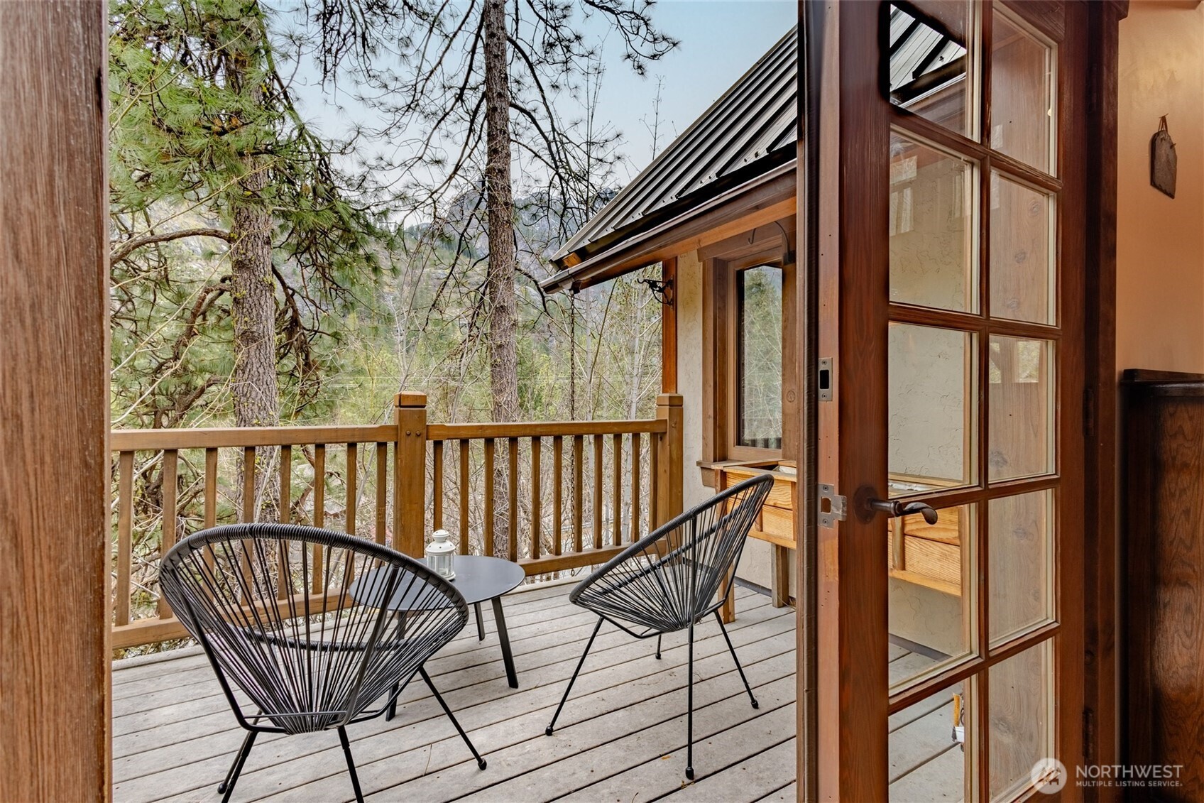 7150 Icicle Road Leavenworth, WA 98826 - Photo 16 of 39