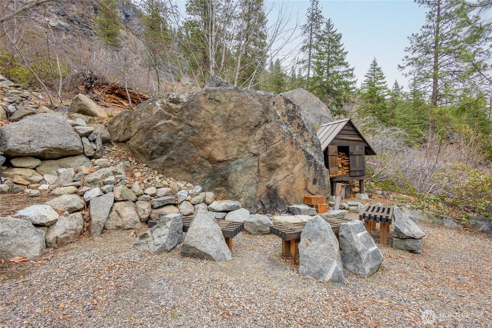 7150 Icicle Road Leavenworth, WA 98826 - Photo 18 of 39