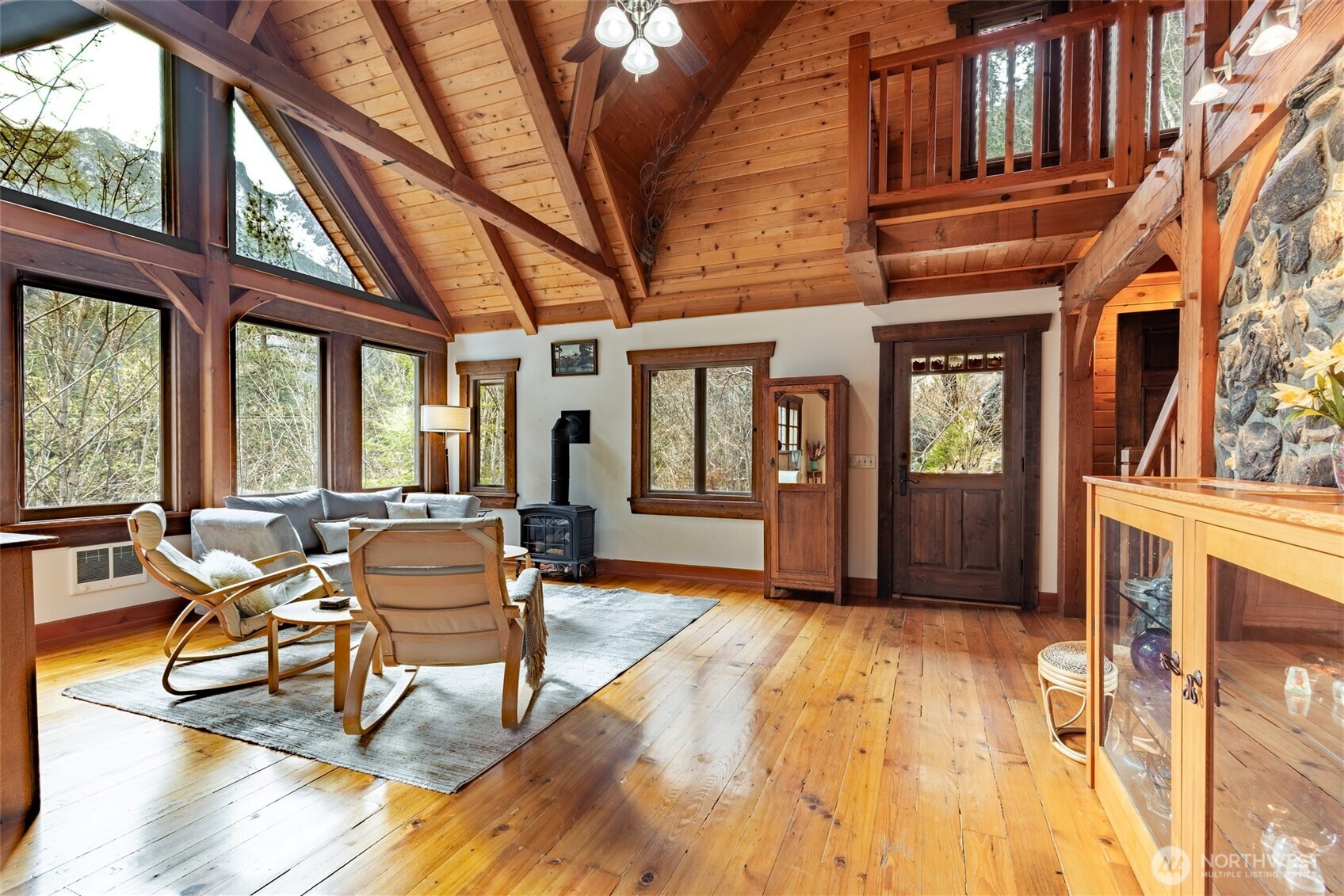 7150 Icicle Road Leavenworth, WA 98826 - Photo 9 of 39