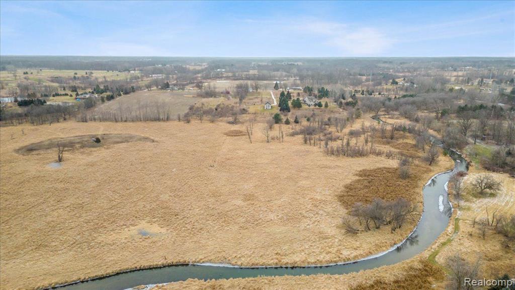 3050 Steinacker Road Howell, MI 48855 - Photo 11 of 31