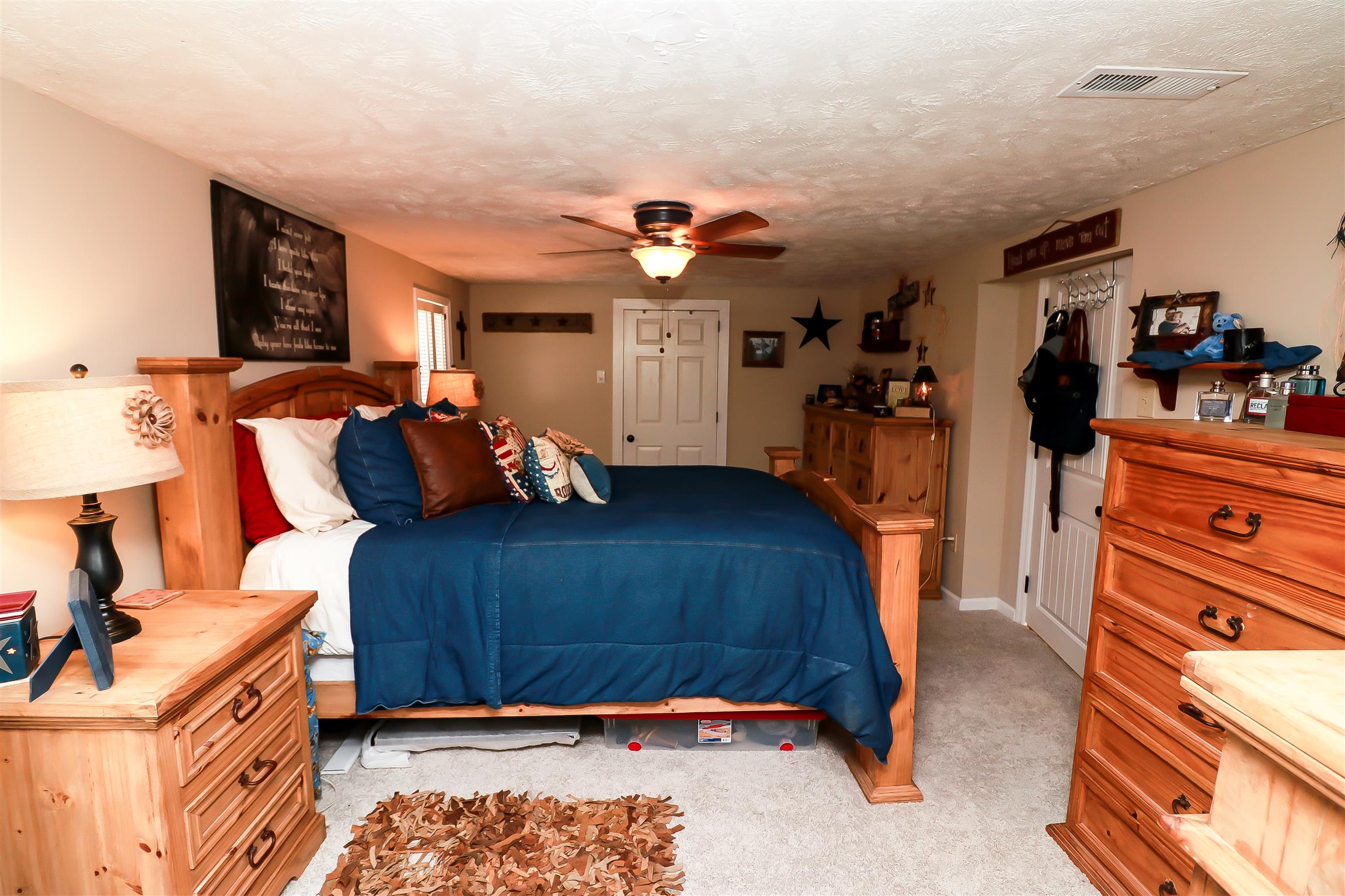 4639 Cathey Ridge Road Manchester, TN 37355 - Photo 11 of 30 a bed room with a bed and a view of bedroom