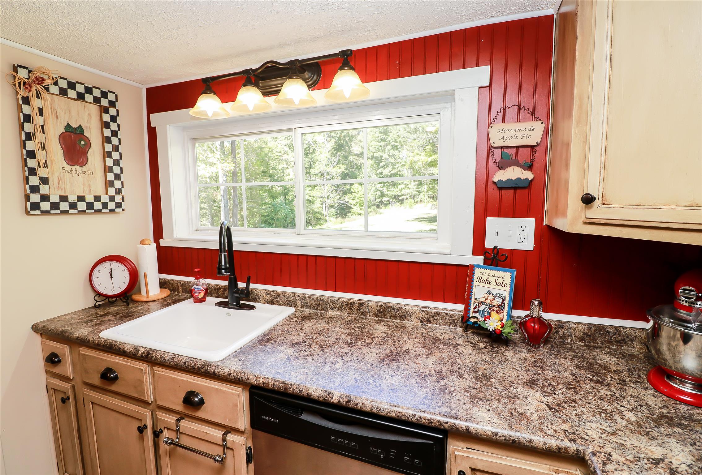 4639 Cathey Ridge Road Manchester, TN 37355 - Photo 9 of 30 a kitchen with a sink and a window