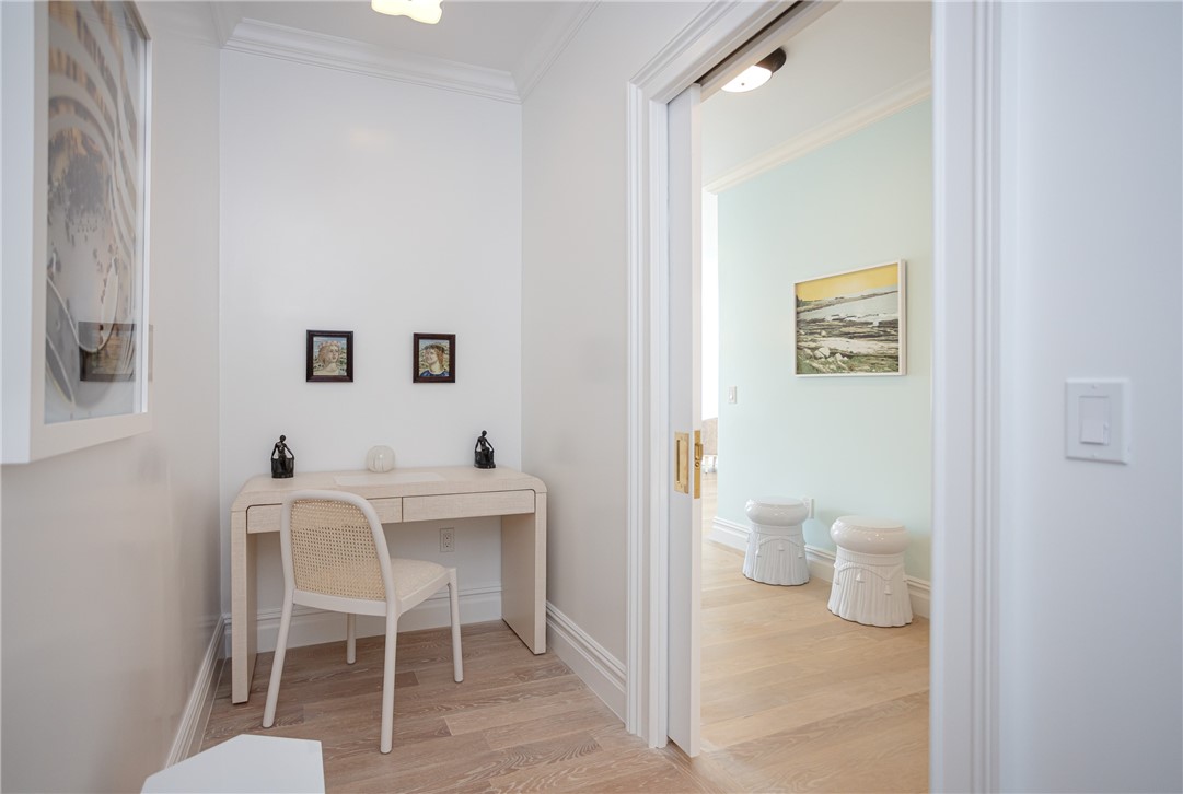 78 Rhode Island Avenue, Unit 8 Newport, RI 02840 - Photo 9 of 29