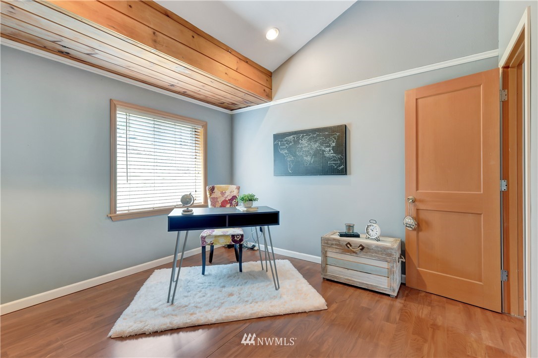 6223 Adams Log Cabin Road Snohomish, WA 98290 - Photo 12 of 24 Gallery Image 12