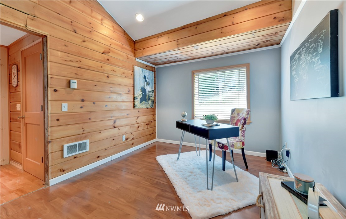 6223 Adams Log Cabin Road Snohomish, WA 98290 - Photo 13 of 24 Gallery Image 13