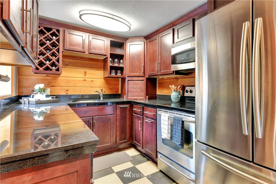 6223 Adams Log Cabin Road Snohomish, WA 98290 - Photo 6 of 24 Gallery Image 6