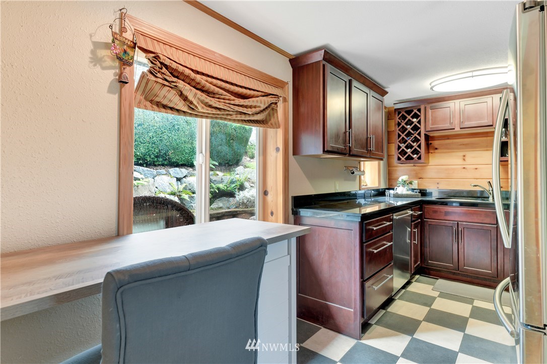 6223 Adams Log Cabin Road Snohomish, WA 98290 - Photo 7 of 24 Gallery Image 7