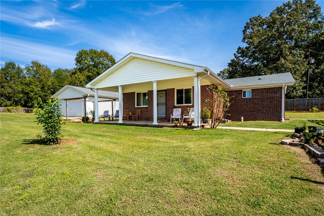 300 Eastview Road Pelzer, SC 29669 - Photo 4 of 28
