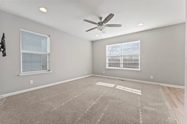 $2,700 | 7077 Hidden Green Circle, Fox Lake, IL 60020