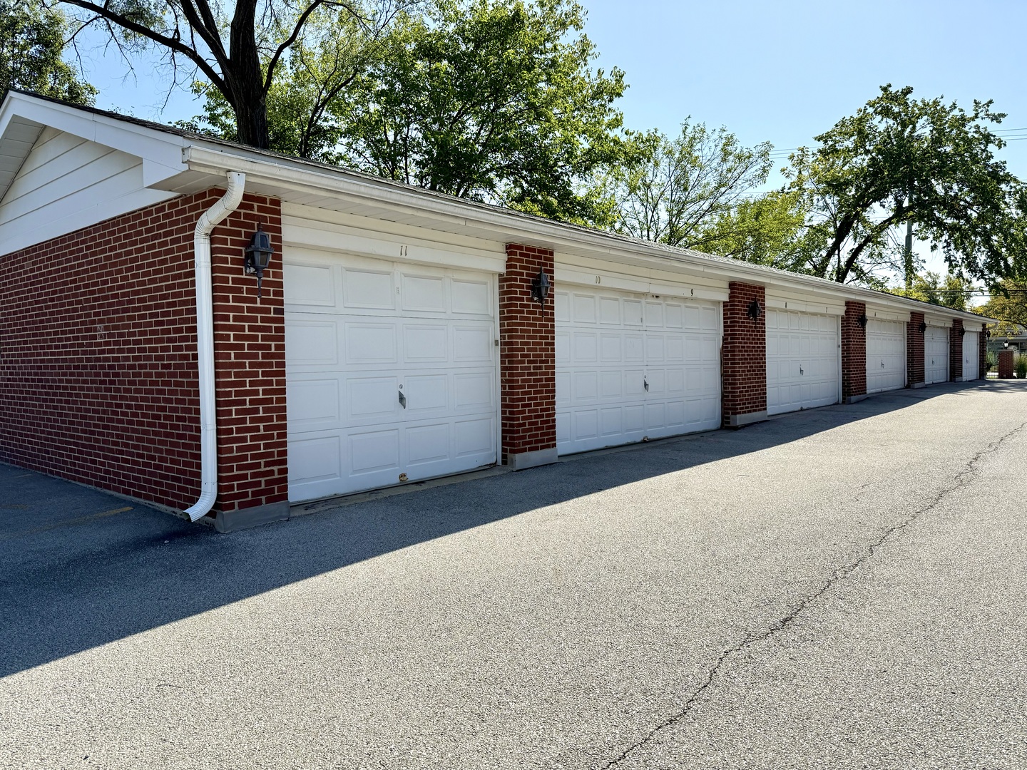 2812 Dundee Road, Unit 15C Northbrook, IL 60062 - Photo 17 of 19 Gallery Image 17