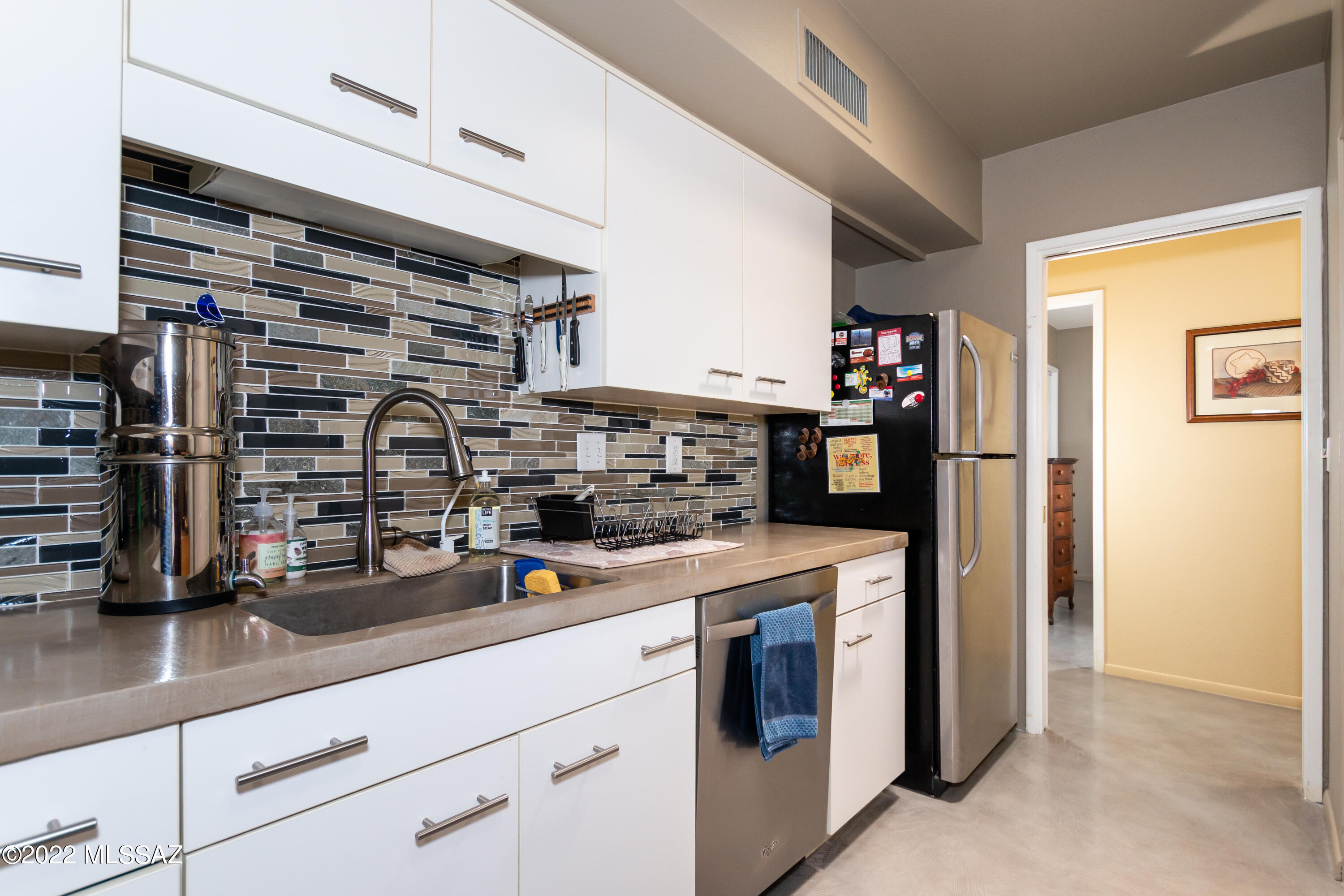 4810 East Fort Lowell Road, Unit F Tucson, AZ 85712 - Photo 7 of 33 Gallery Image 7