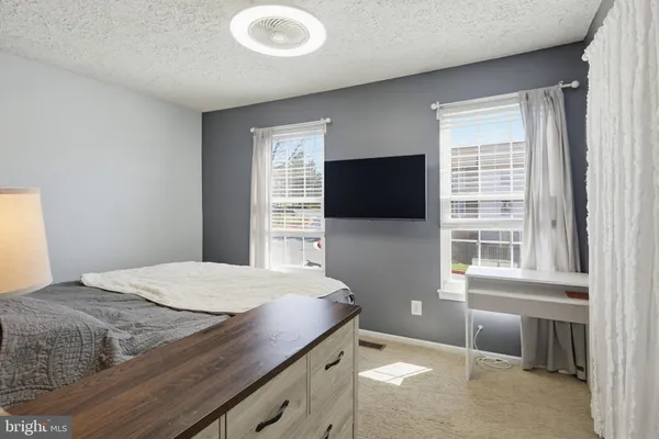 $349,900 | 6444 Ducketts Lane, Unit 91, Elkridge, MD 21075