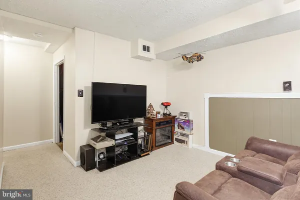 $349,900 | 6444 Ducketts Lane, Unit 91, Elkridge, MD 21075