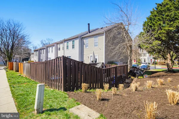 $349,900 | 6444 Ducketts Lane, Unit 91, Elkridge, MD 21075