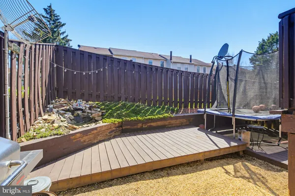 $349,900 | 6444 Ducketts Lane, Unit 91, Elkridge, MD 21075