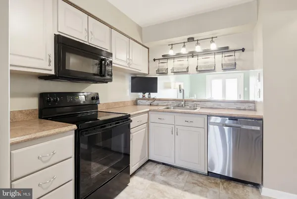 $349,900 | 6444 Ducketts Lane, Unit 91, Elkridge, MD 21075