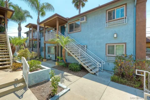 $375,000 | 5550 Adelaide Avenue, Unit 11, San Diego, CA 92115