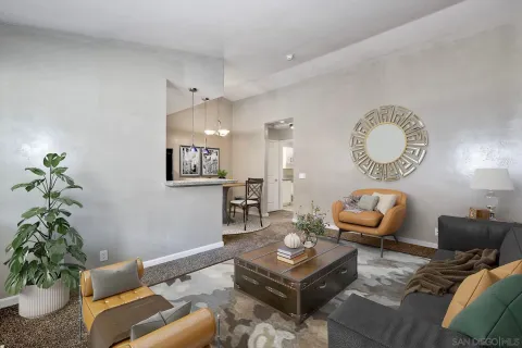 $375,000 | 5550 Adelaide Avenue, Unit 11, San Diego, CA 92115