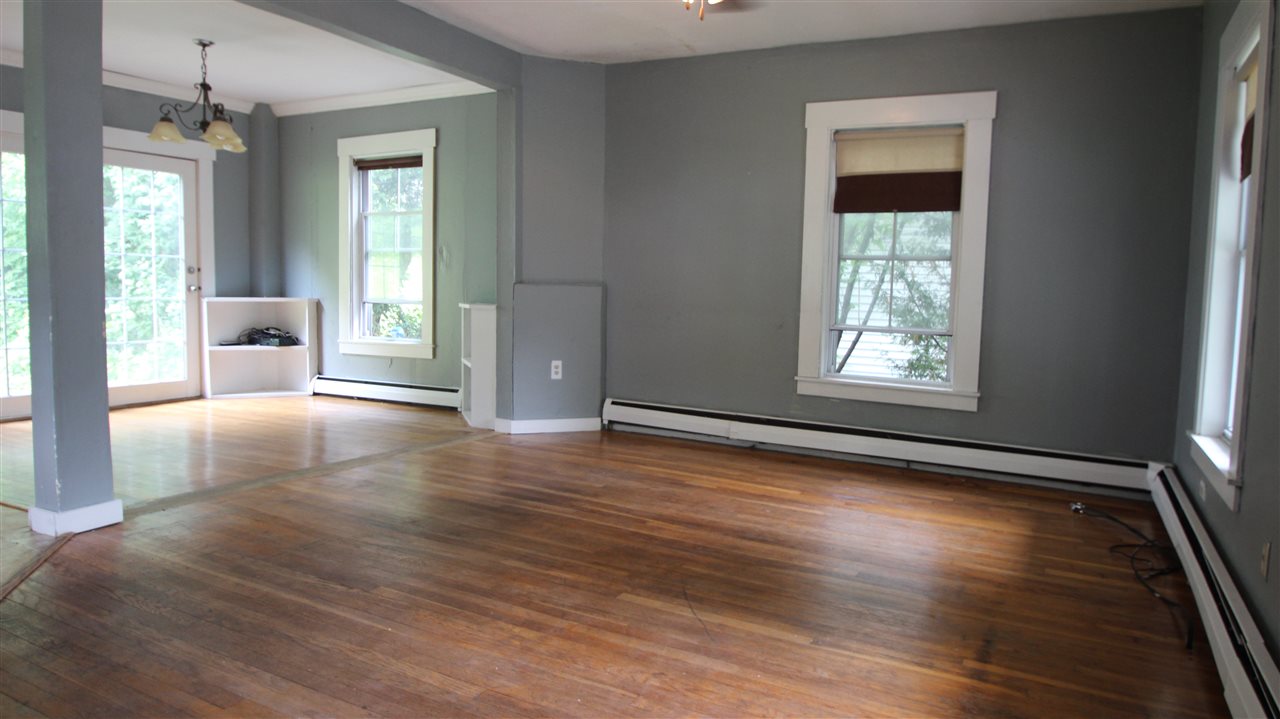 115 Maple Avenue Barre, VT 05641 - Photo 1 of 15 Gallery Image 1