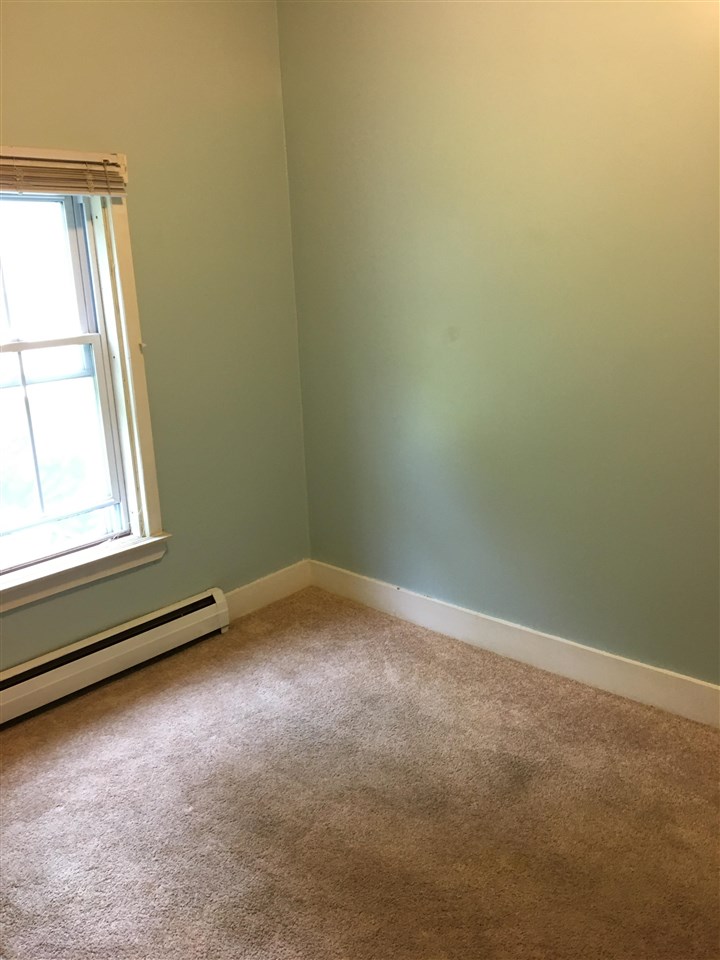 115 Maple Avenue Barre, VT 05641 - Photo 14 of 15 Gallery Image 14
