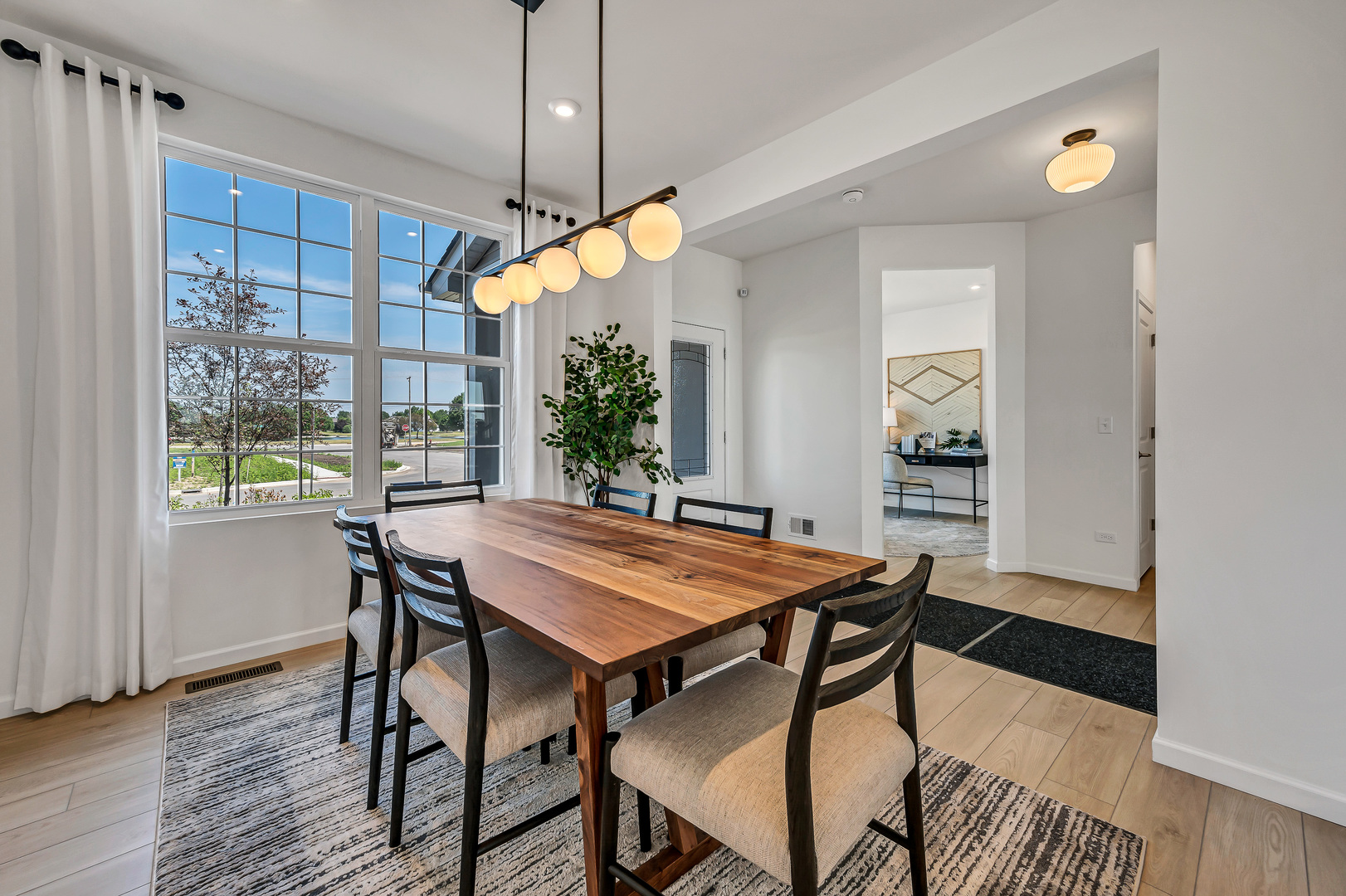 2935 Red Rose Road Aurora, IL 60503 - Photo 6 of 15 Gallery Image 6