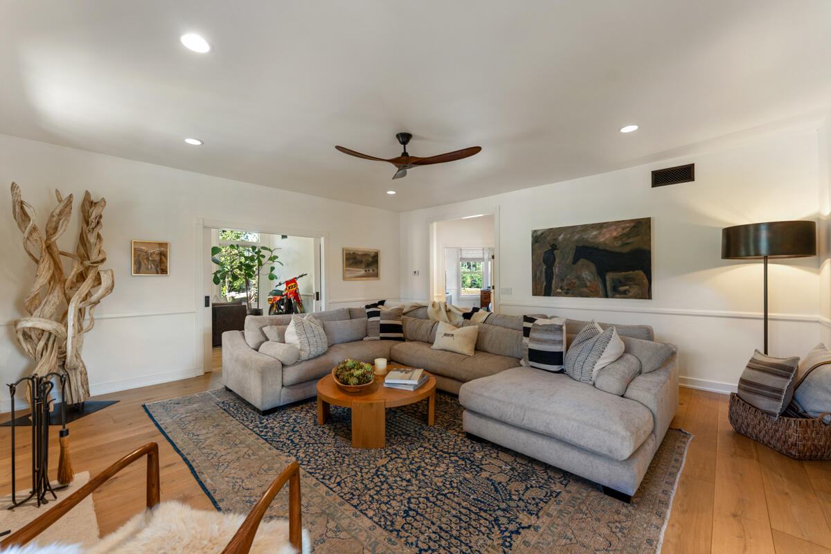 13100 Ojai Road Santa Paula, CA 93060 - Photo 11 of 60 a living room with furniture and a flat screen tv