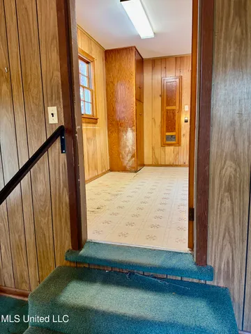 $179,000 | 12 Fatherland Road, Natchez, MS 39120