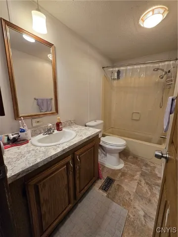 $180,000 | 2390 Peck Road, Marshall, NY 13480