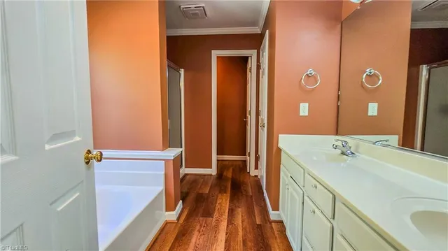 $2,000 | 1221 Beaverton Trail, Winston-Salem, NC 27103