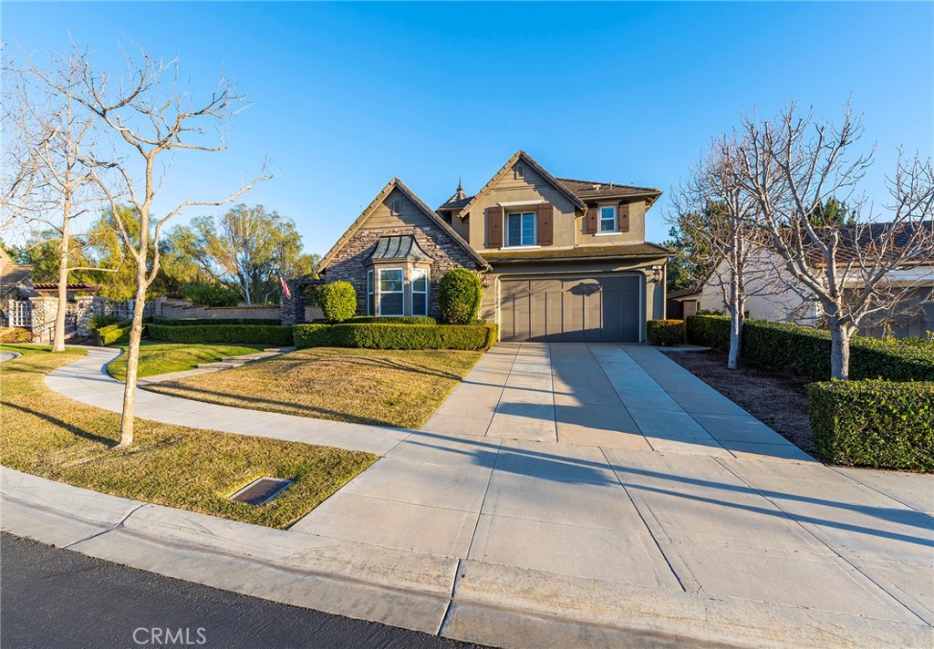 6 Shepherd Court Ladera Ranch, CA 92694 - Photo 3 of 68 a view of a house with wooden fence