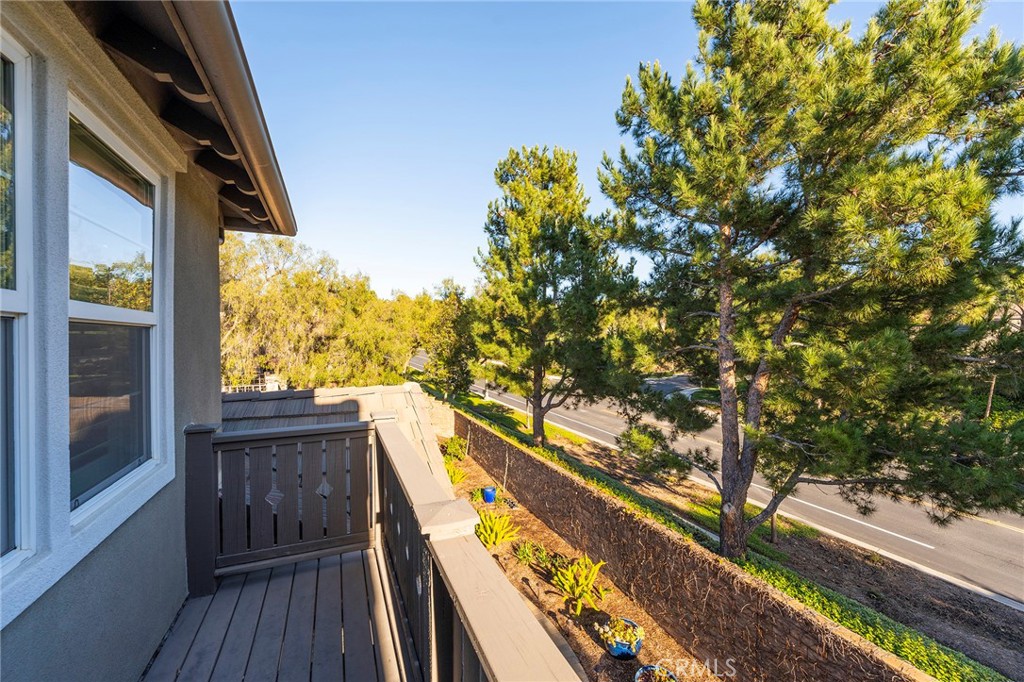 6 Shepherd Court Ladera Ranch, CA 92694 - Photo 52 of 68 a view of balcony and wooden floor