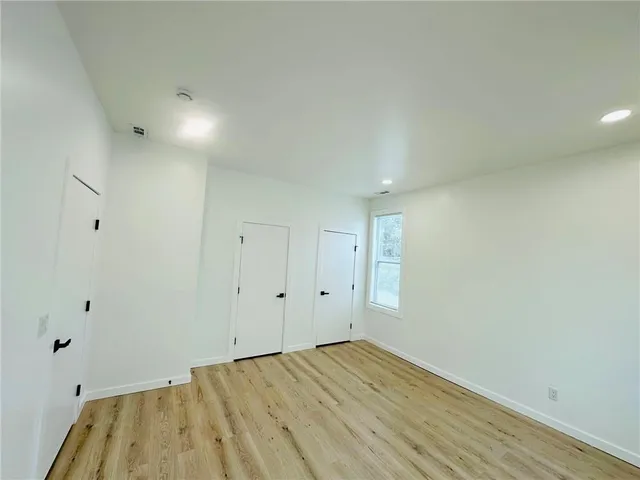 $1,400 | 3722 East 10th Street, Unit B, Kansas City, MO 64127