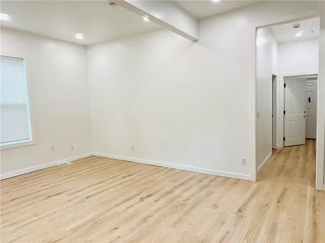 $1,400 | 3722 East 10th Street, Unit B, Kansas City, MO 64127