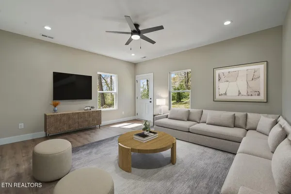 $569,000 | 3351 Lay Avenue, Knoxville, TN 37914